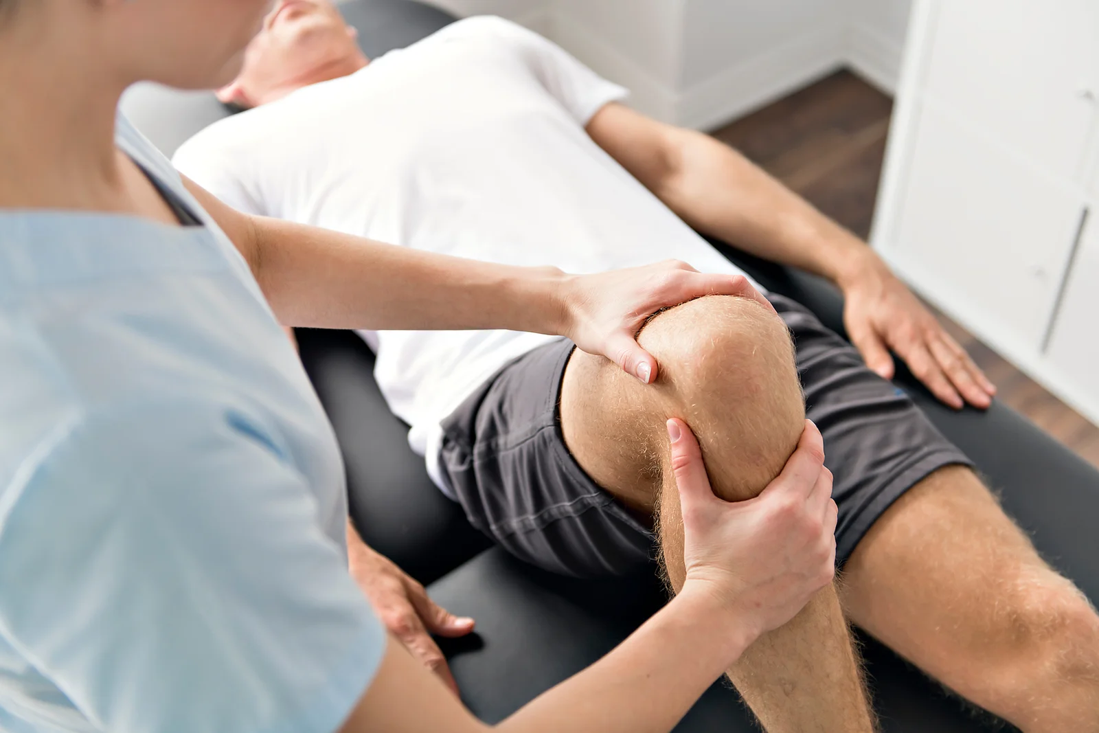 خدمات العلاج الطبيعي المنزلي